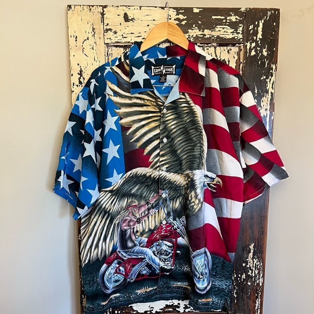 Vintage Steve & Barry’s Club button down. Size XL.